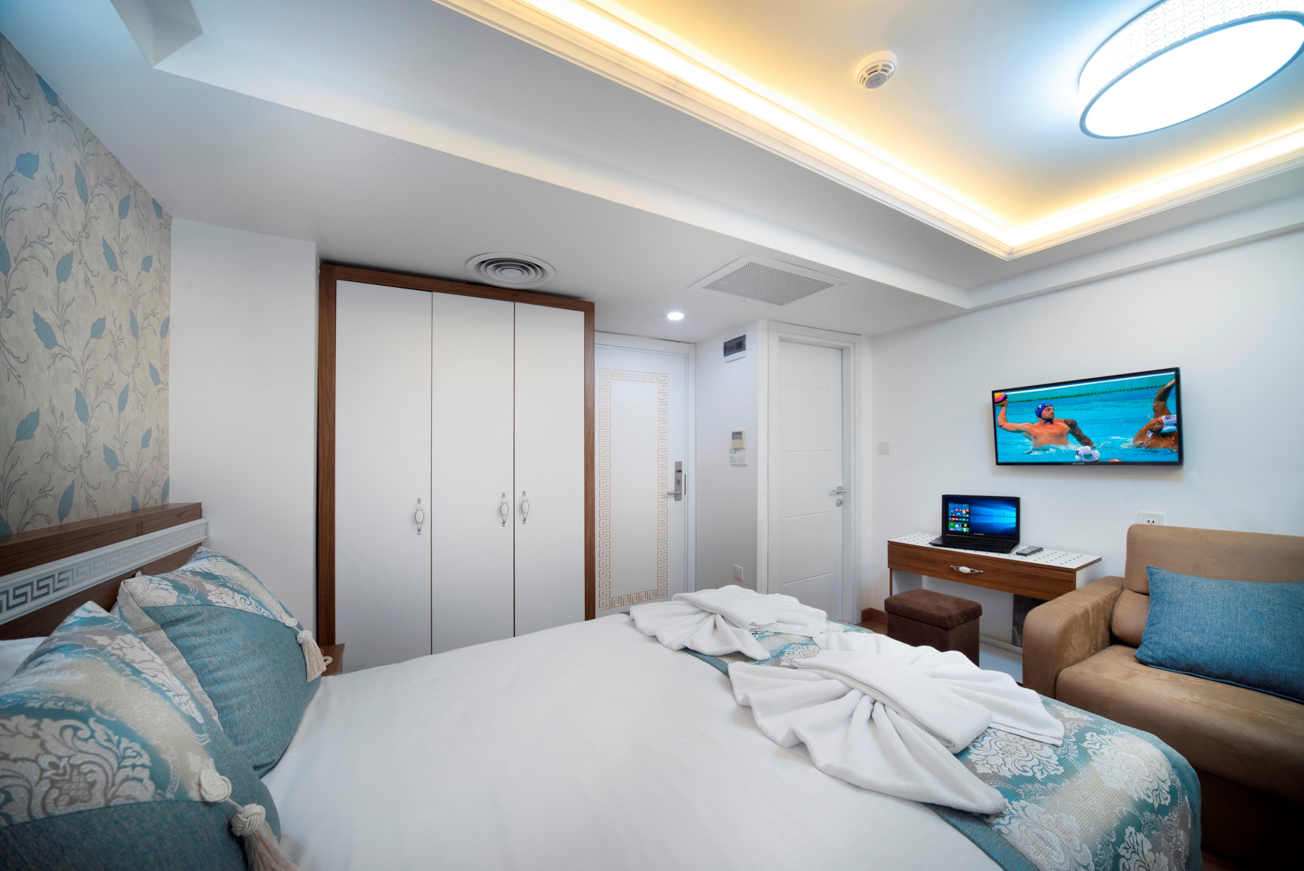 Lika Hotel Istanbul Exterior photo