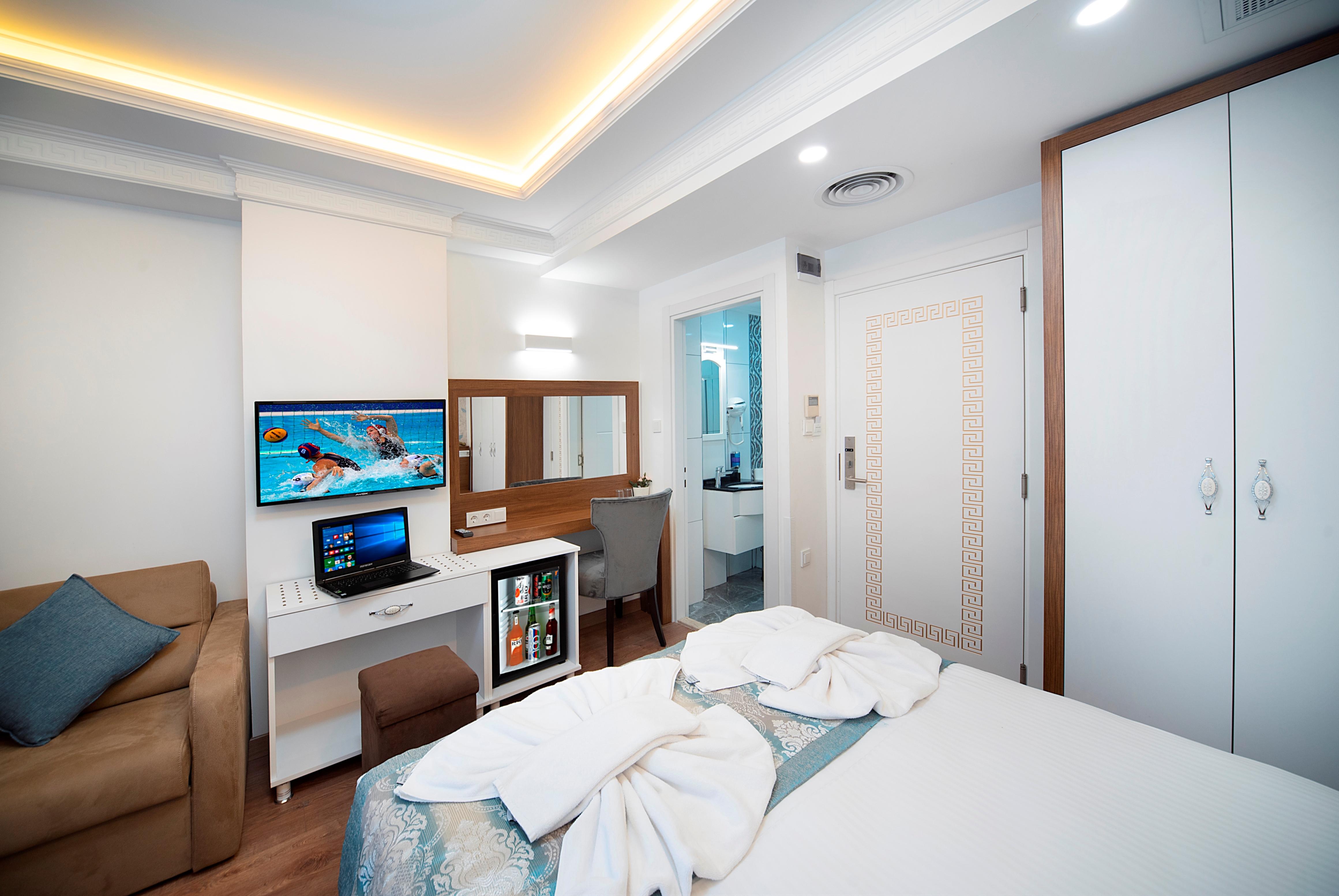 Lika Hotel Istanbul Exterior photo
